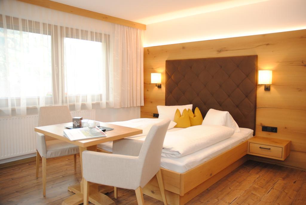 Gaestehaus Pirker Finkenberg Bagian luar foto